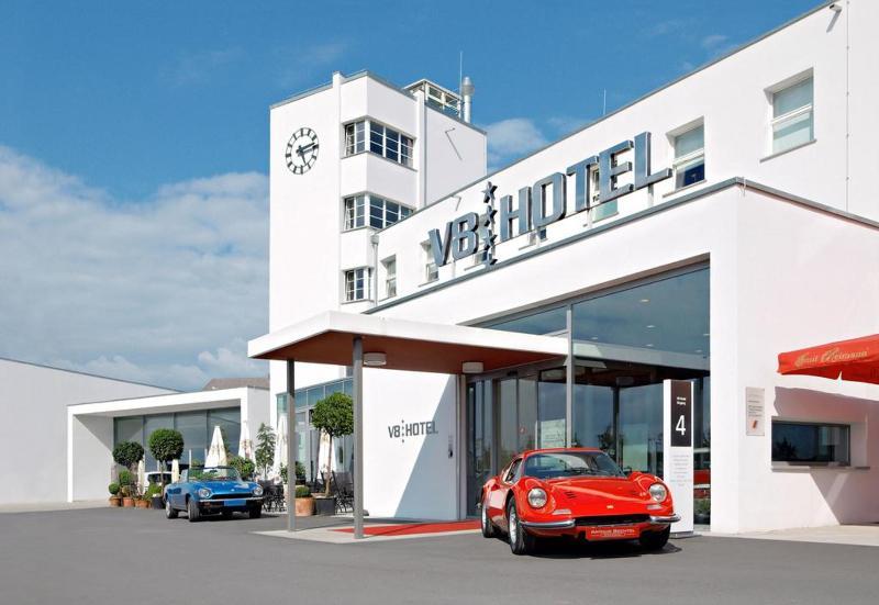 V8 Hotel Koln At Motorworld Exterior photo
